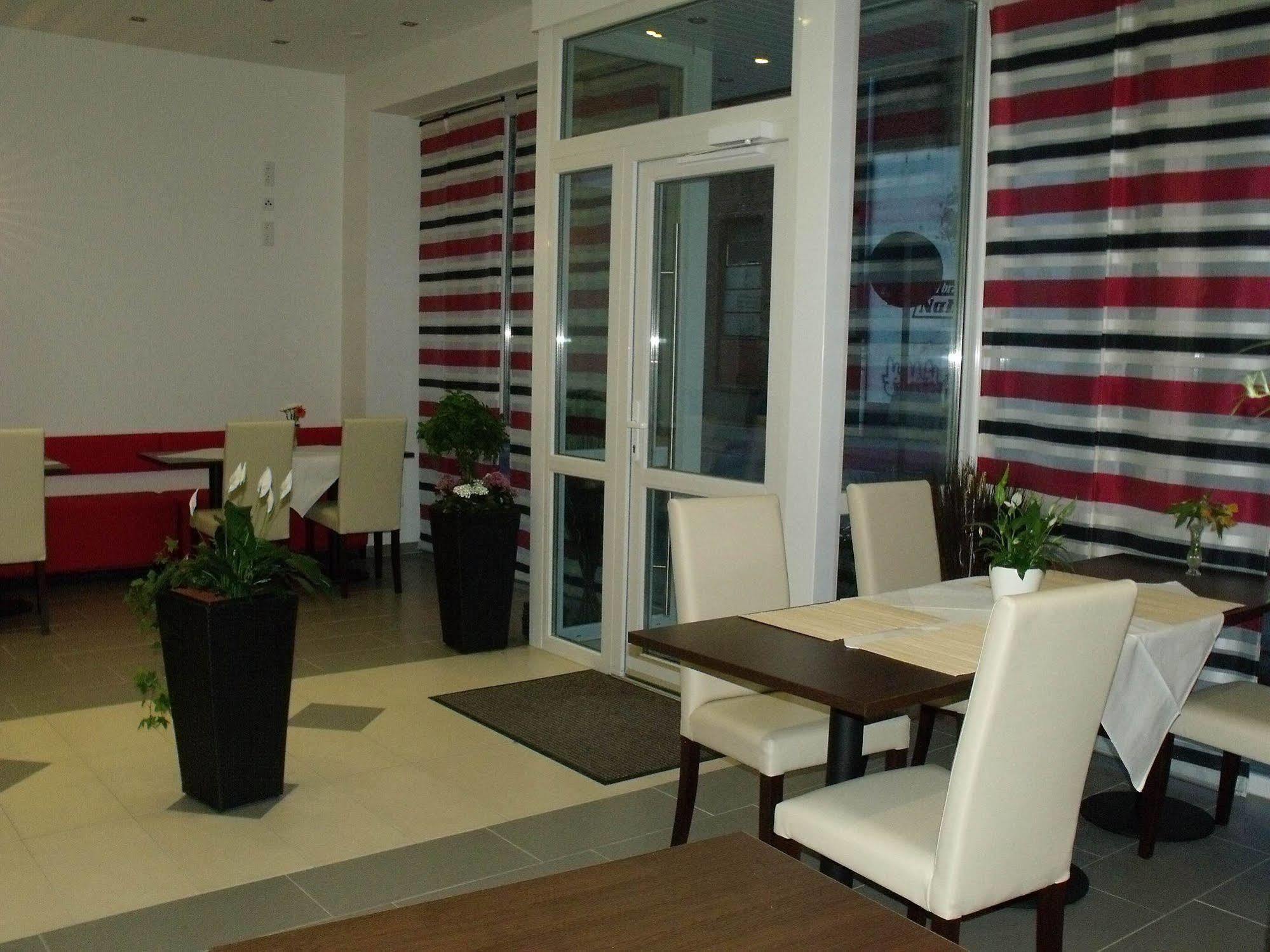 Cityhotel Ahlen Garni Exterior photo